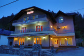 CrvenaJabukaK