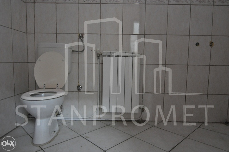 101720 Poslovno-skladišni prostor najam Ilidža