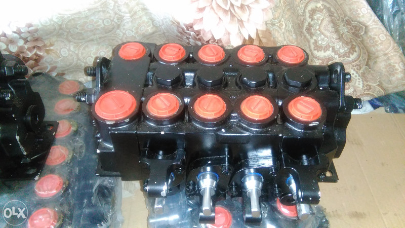 razvodnik,razvodnik hidraulike za sticare 065 546 789