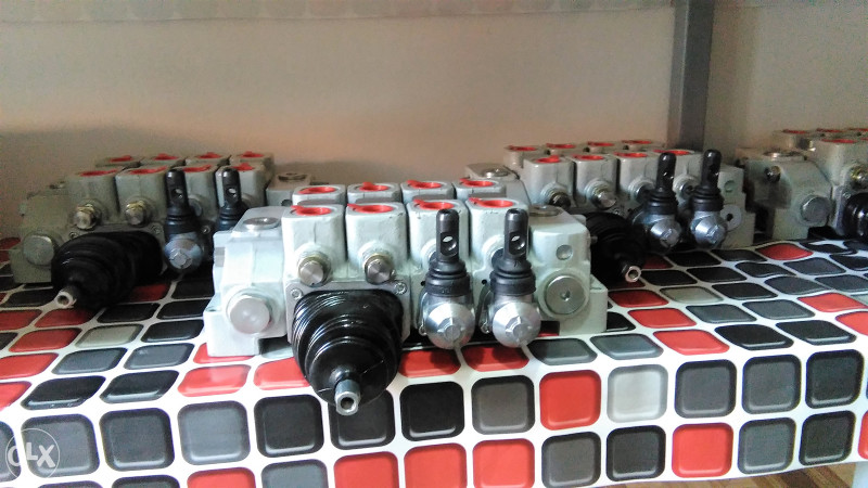 razvodnik,razvodnik hidraulike za sticare 065 546 789
