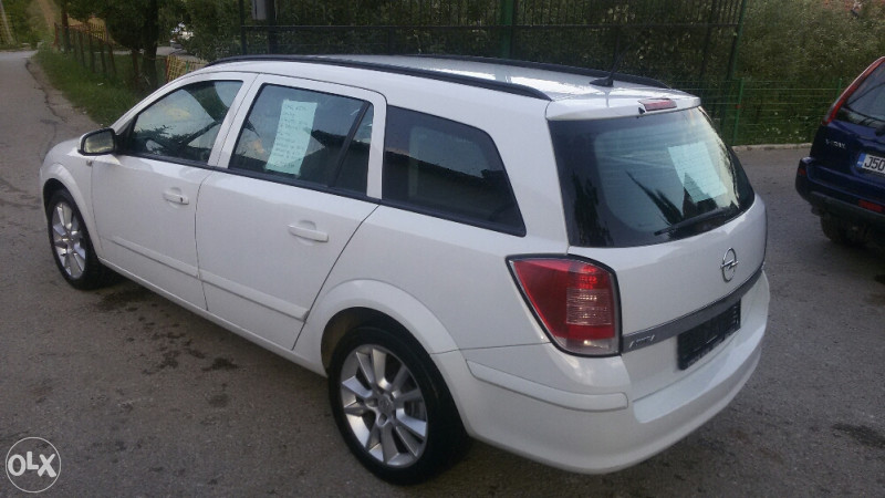Opel Astra 2007.g cdti full extra stanje tek uvezena
