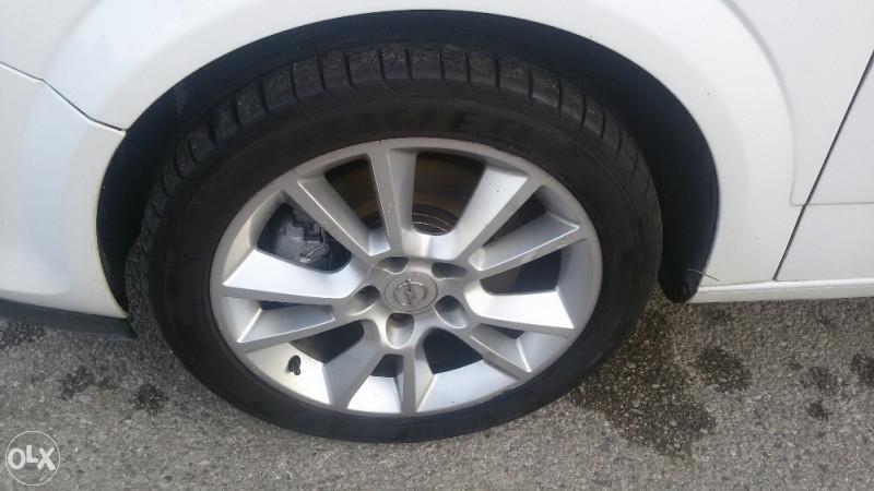 Opel Astra 2007.g cdti full extra stanje tek uvezena