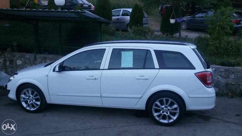 Opel Astra 2007.g cdti full extra stanje tek uvezena