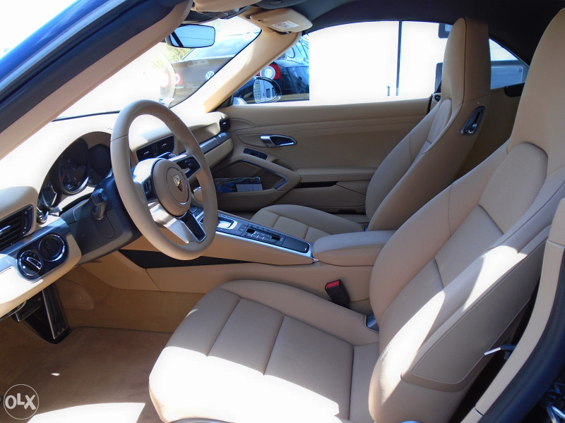 Porsche 911 Carrera 4 Cabriolet