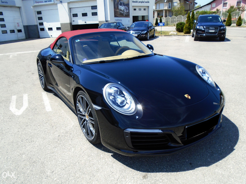 Porsche 911 Carrera 4 Cabriolet