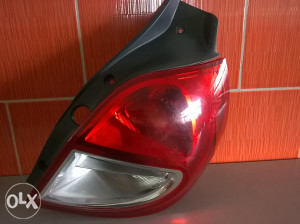 STOPLAMPA RENAULT CLIO 2011
