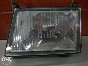 MERCEDES 100 far lijevi