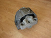 NOSAČ MOTORA VW Golf 4 2001. godište