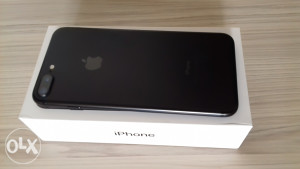 iphone 7 plus . 32GB . black . kao nov .
