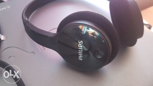 Bezicne bluetooth slušalice Philips Motorola vise komad