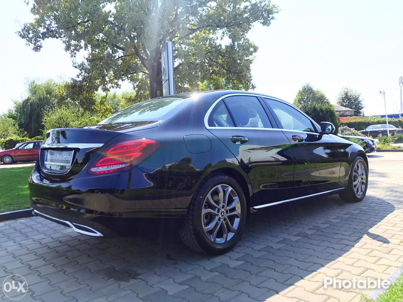 Mercedes benz Certified, Centar polovnih vozila