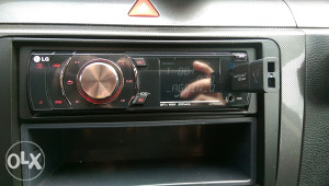 Auto USB CD MP3 Player
