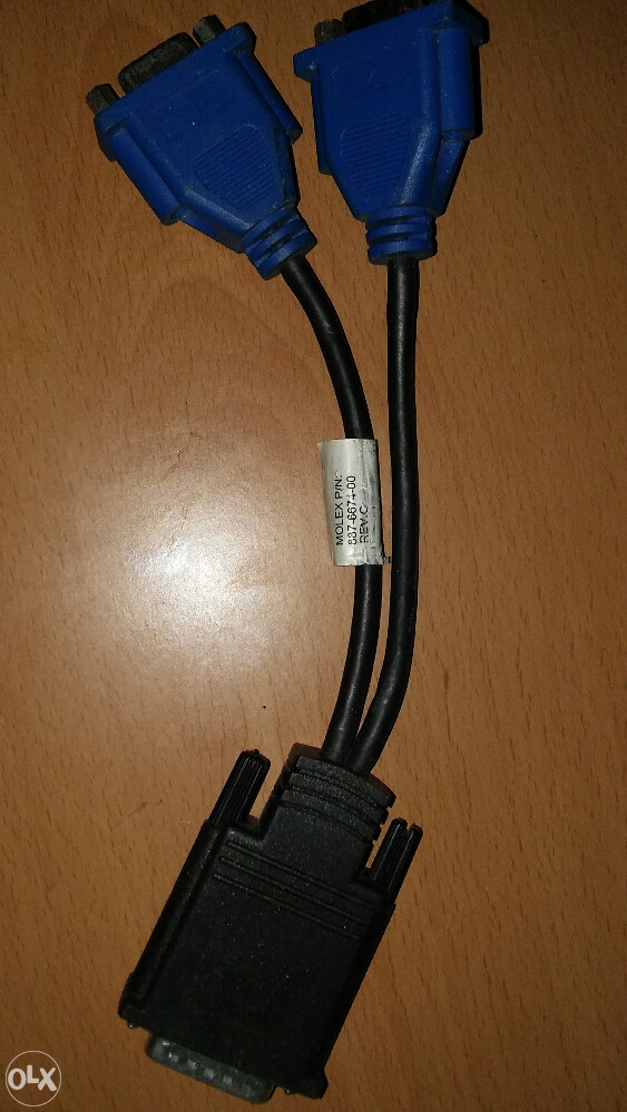 Molex E52534-d Dual 2 VGA Splitter Adapter