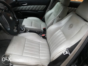 Kozna sjedista Alfa Romeo 166 MOMO enterijer bijela
