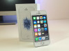 IPHONE SE 128GB BIJELI *FULL OPREMA**KAO NOV* SILVER