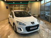 Peugeot 308 1.6 HDI 2013. god LED DIODE Do Registr