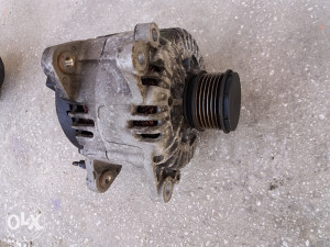 alternator audi a3 golf 5 pasat 6 skoda 2.0 tdi 140 A