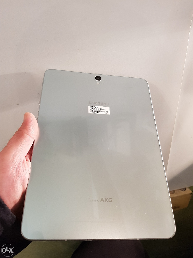 Samsung Galaxy Tab S3 9.7 SM-T825