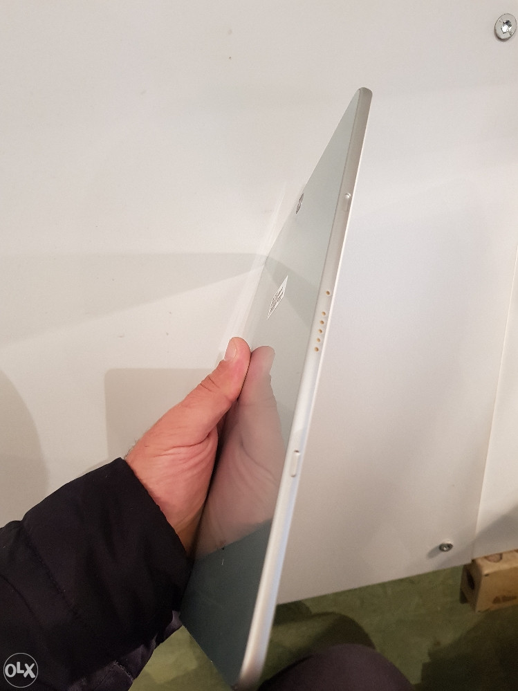 Samsung Galaxy Tab S3 9.7 SM-T825