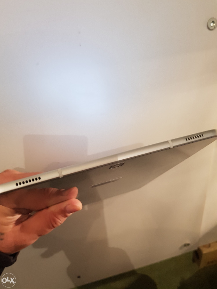 Samsung Galaxy Tab S3 9.7 SM-T825