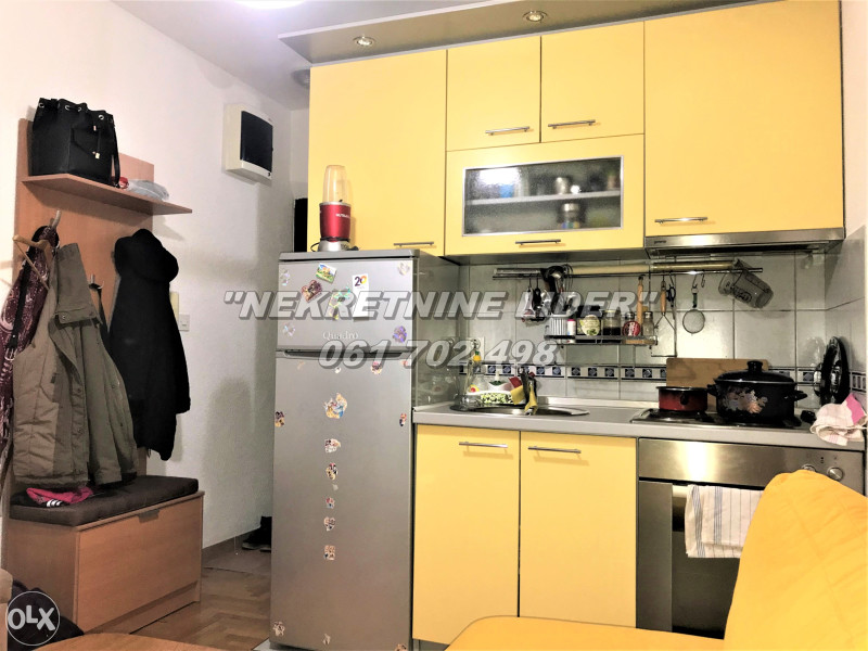 Garsonjera na dobroj lokaciji 14,4m2, Mejdan