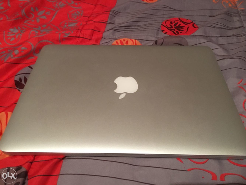 MacBook pro i5 Erliy 2015