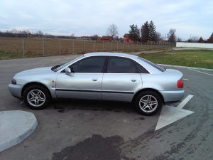 Audi A4 1.8 sekv plin