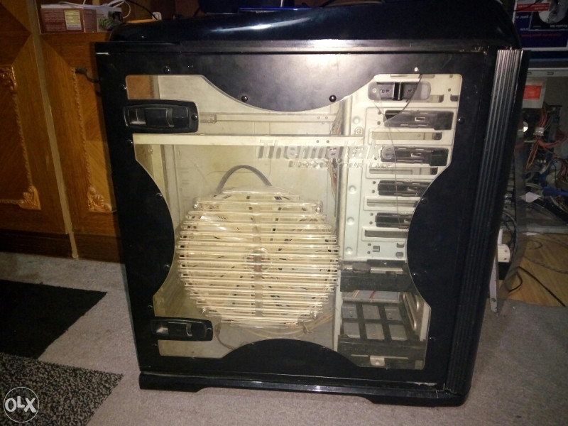 Kuciste ThermalTake Armor + MX Armor+ MX