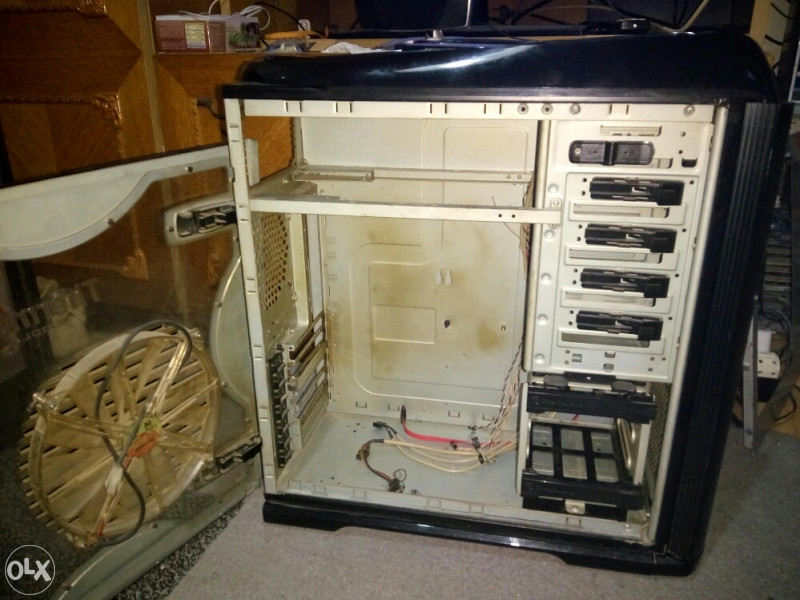 Kuciste ThermalTake Armor + MX Armor+ MX