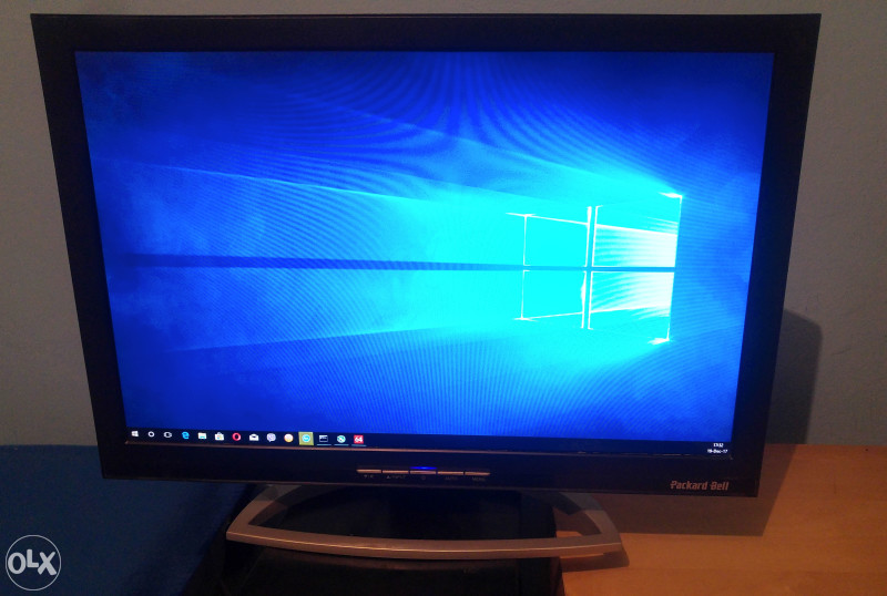 Monitor Packard Bell 22" LCD Maestro 221W