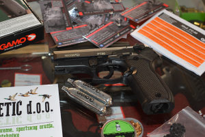 Vazdusni pistolj GAMO PT-80 Cal. 4,5mm (CO-2)