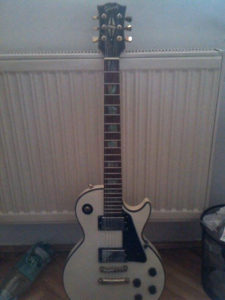 GIBSON LES PAUL CUSTOM