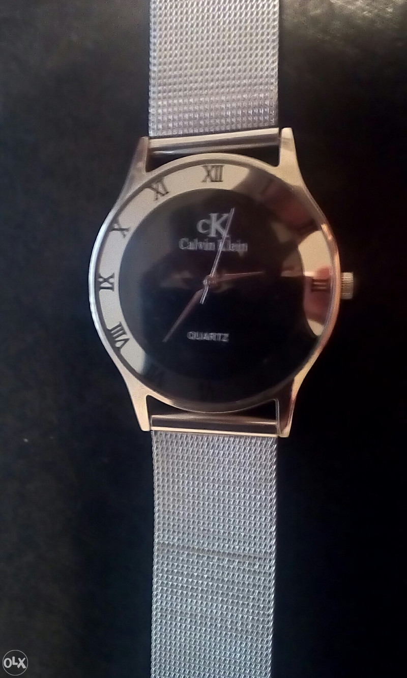 Sat Calvin klein qvarc ispravan kopija 10 km