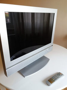 TV Grundig Xentia 32 LXW 82-7410 TOP