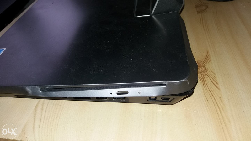 ASUS ALL in ONE et2300