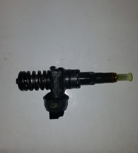 BOSCH Injektor dizne 0414720216 Passat 1.9 TDI