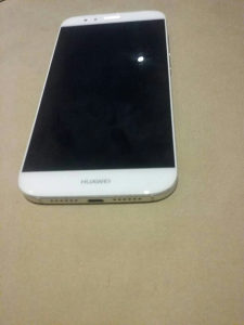 Mobilni telefon Huawei g8