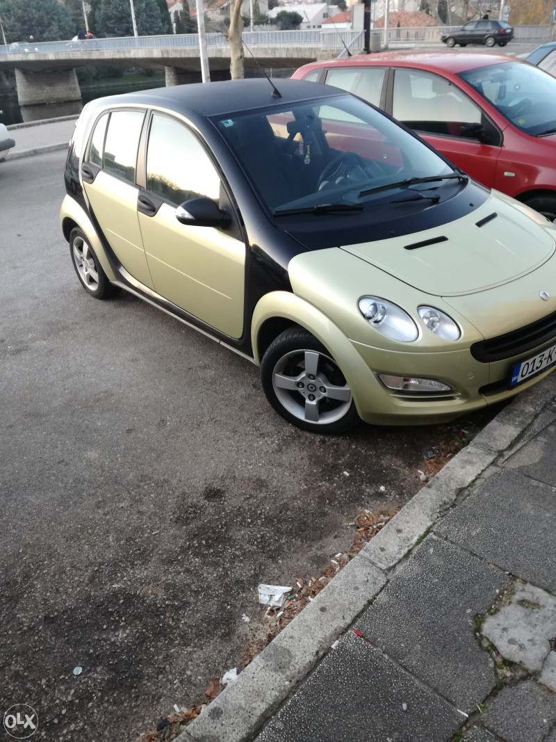 SMART FORFOUR 4 VRATA,KLIMA, 1,3 benzin,Tek registrovan