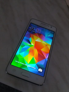Galaxy Grand Prime kao nov
