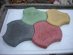 OKSIDNA BOJA PIGMENT U PRAHU