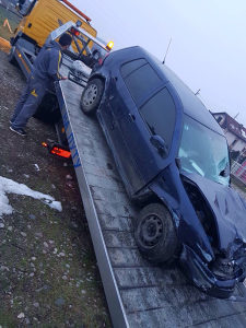 VW golf 4 1.6 plin djelovi dijelovi bih papiri