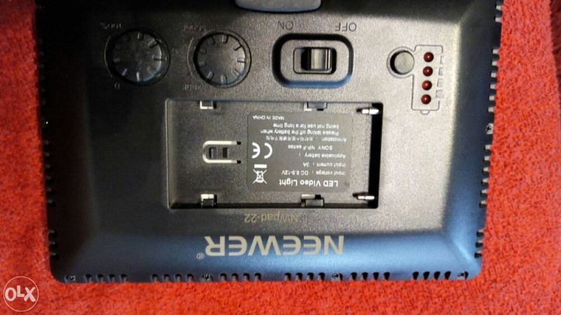 NEEWER NWpad-22 112 LED 12 W UltraSlim fur DSLR