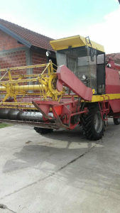 Kombajn Zmaj 135
