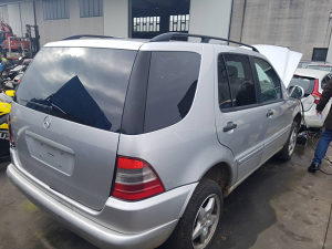 Mercedes ML270 ML 270 CDI dijelovi