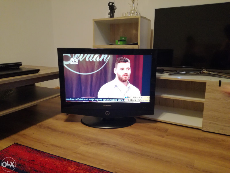Samsung LCD TV 32" LE32R32B