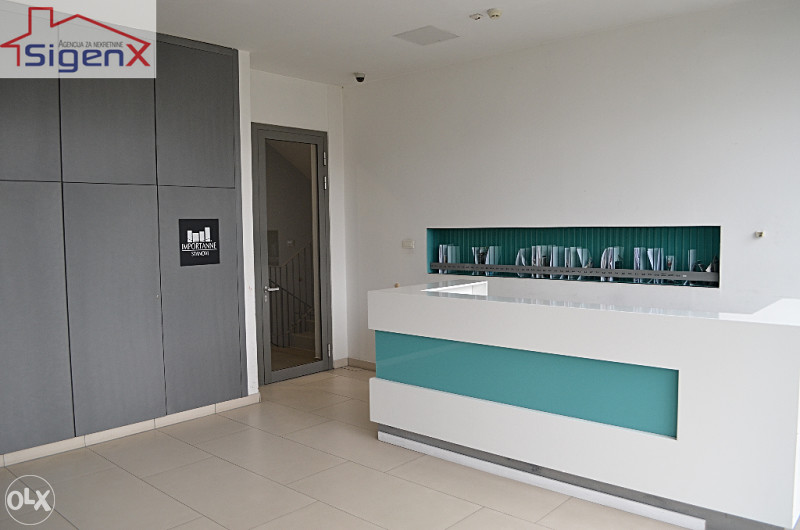 SIGENX prodaje:  Luksuzni stan 67m2 Importane centar