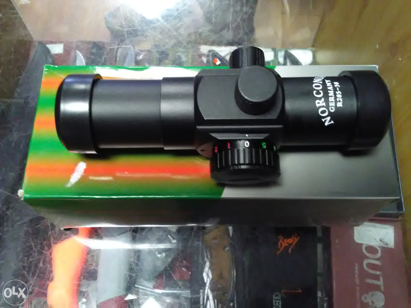 Red dot NORCONIA R 205