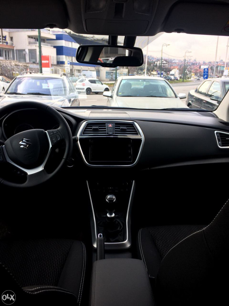 Suzuki S CROSS 1.4BOOSTERJET GL+