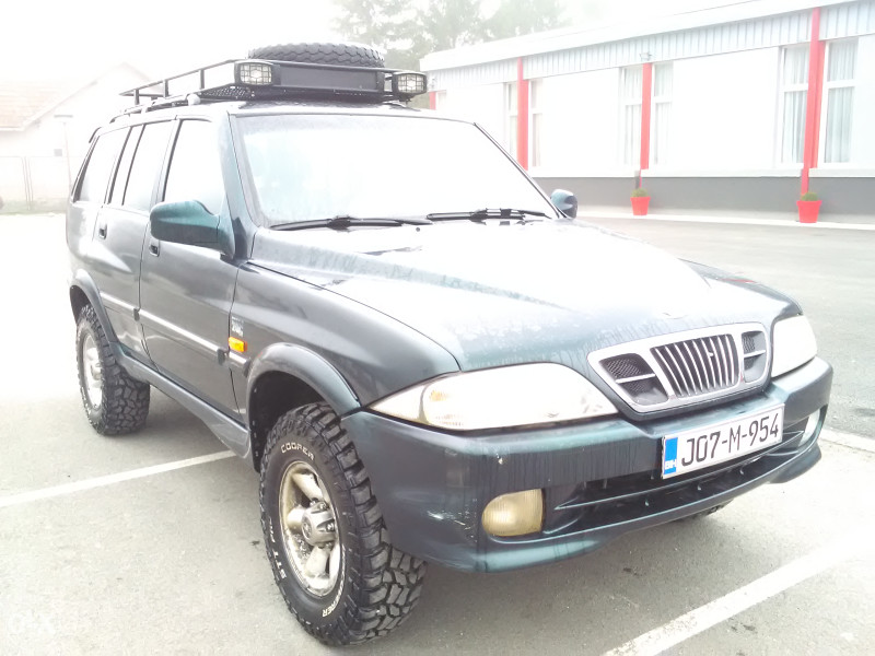 ssang yong musso