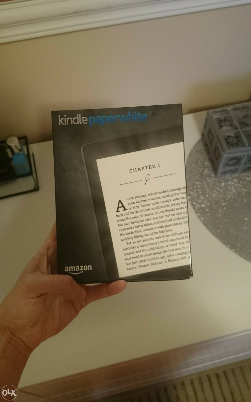 KINDLE PAPERWHITE